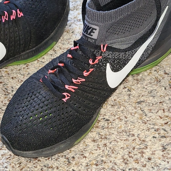 Nike Zoom All Out Fly Knit Running Shoe - Picture 5 of 8